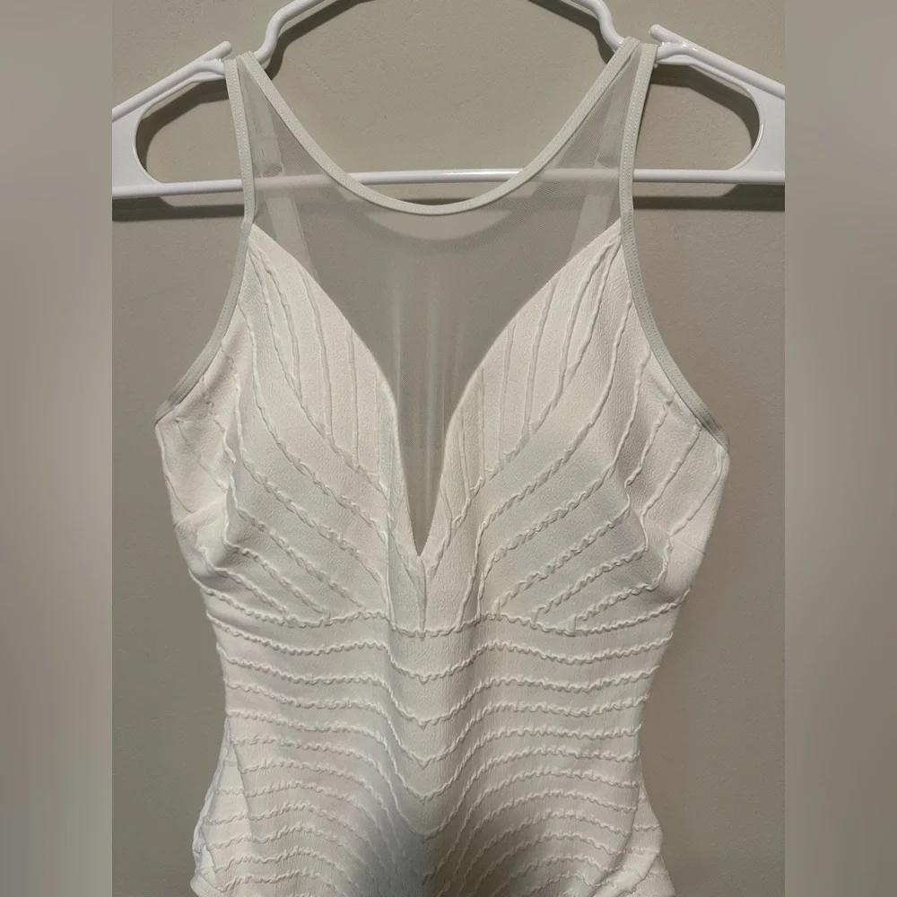 NWT Contours by Coco Reef High Neck One Piece Swimsuit Size 8 32 C Cup - Picture 5 of 11